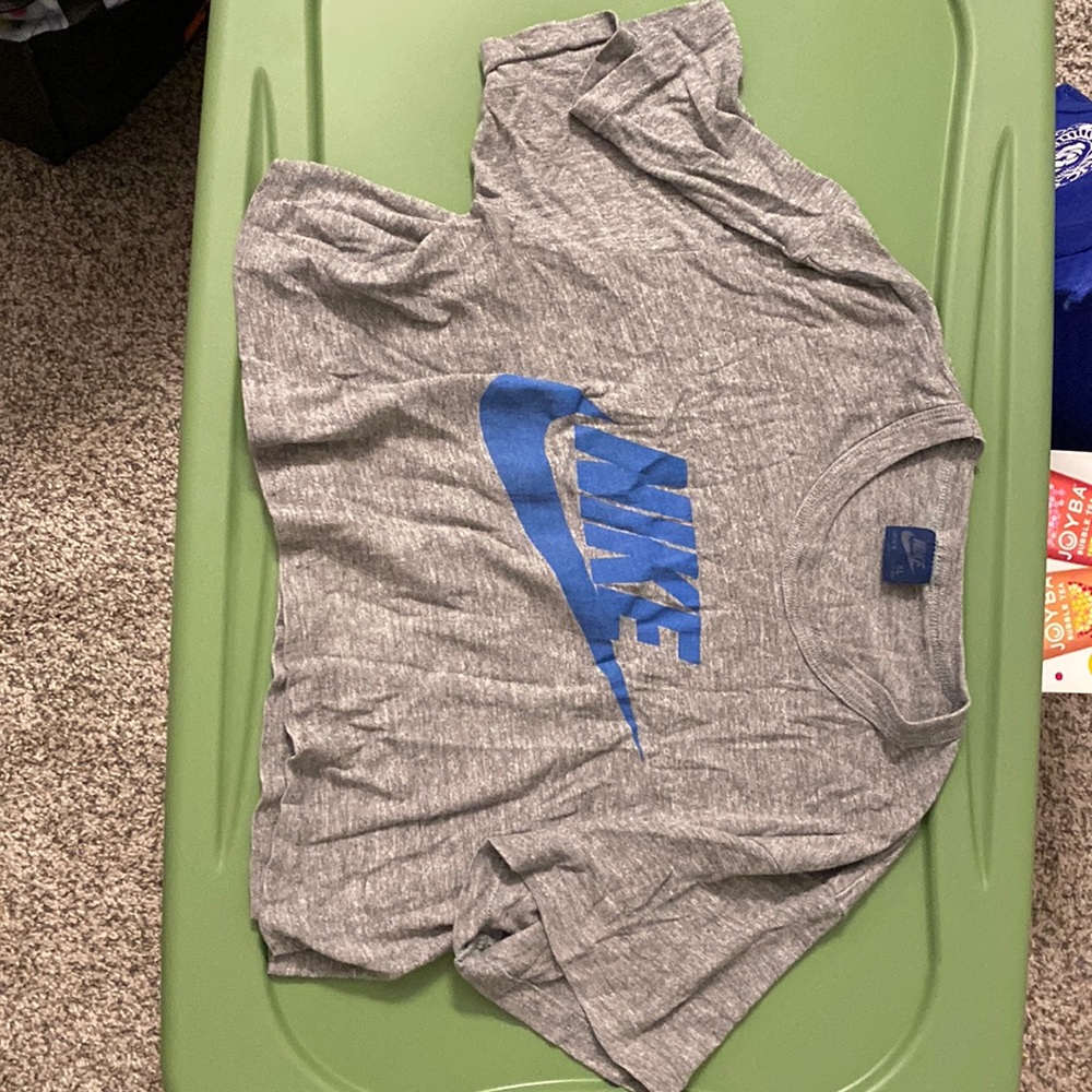 Nike Cropped T Shirt